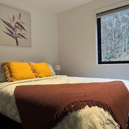 Queenstown Central - Walk To Town - Free Parking - Wifi And Smart Tv - Gym 외부 사진
