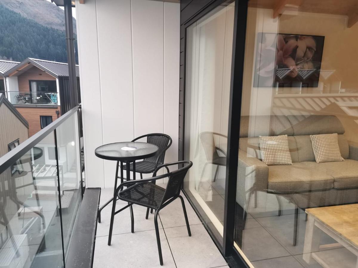 Queenstown Central - Walk To Town - Free Parking - Wifi And Smart Tv - Gym 외부 사진